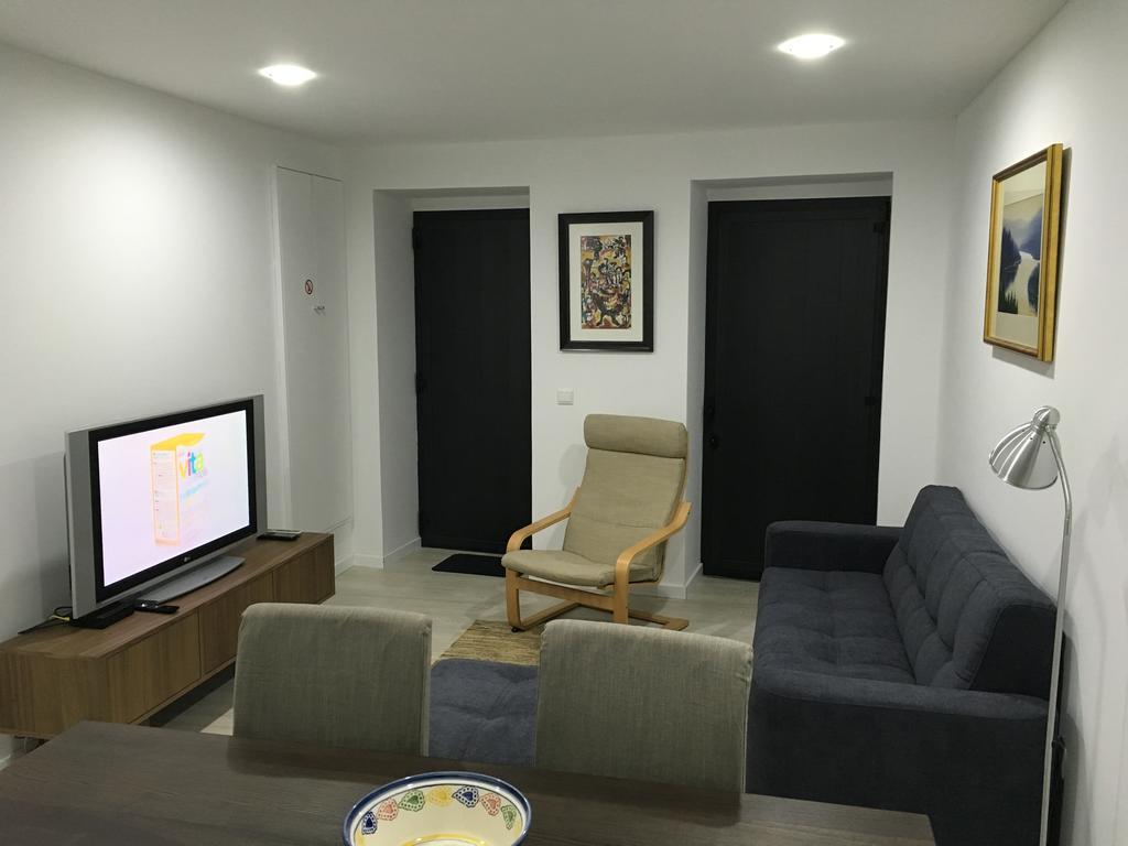 아베이루 Casa Da Praca 빌라 외부 사진